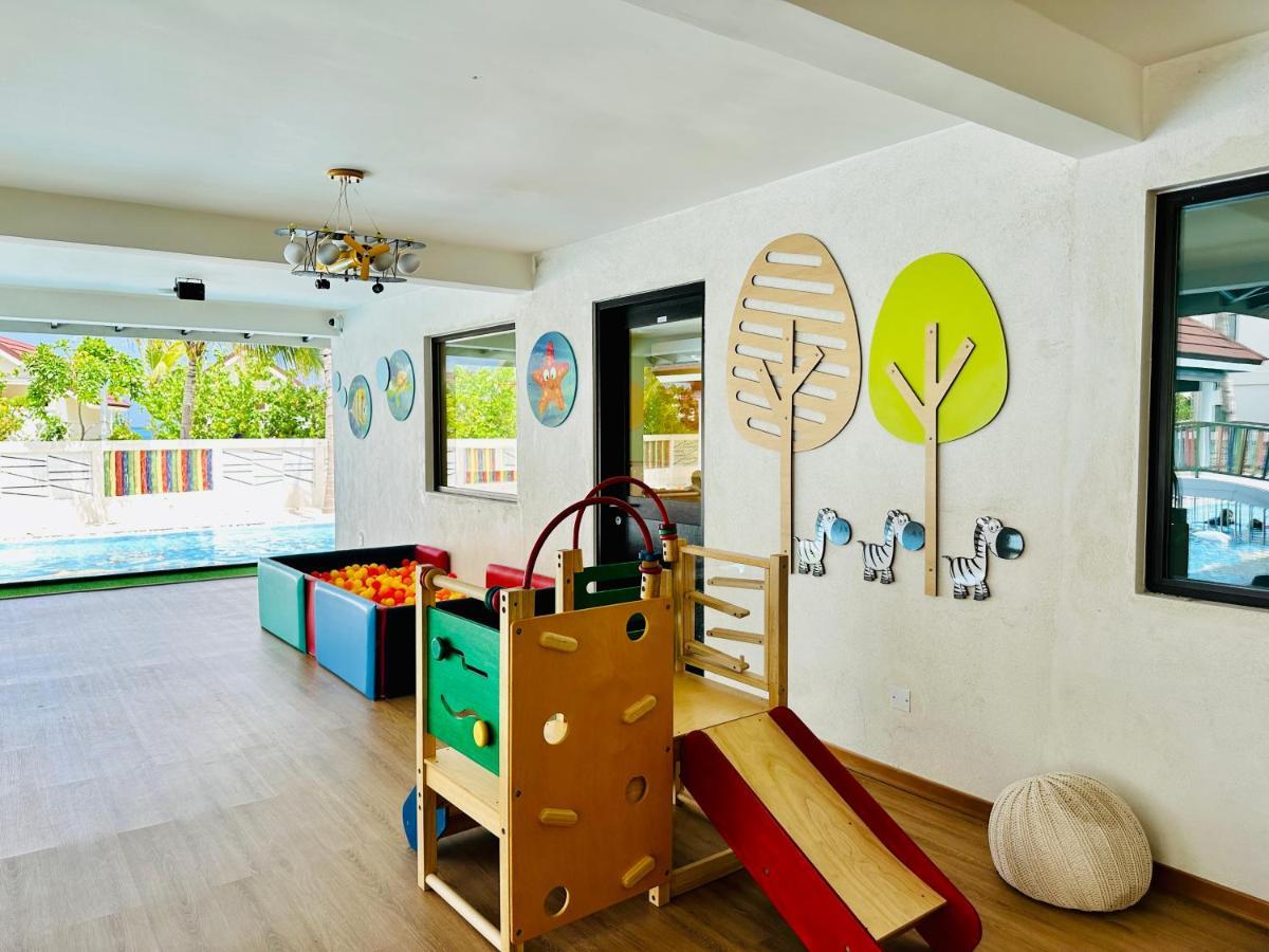 Oblu Xperience Ailafushi Hotel Male Exterior foto