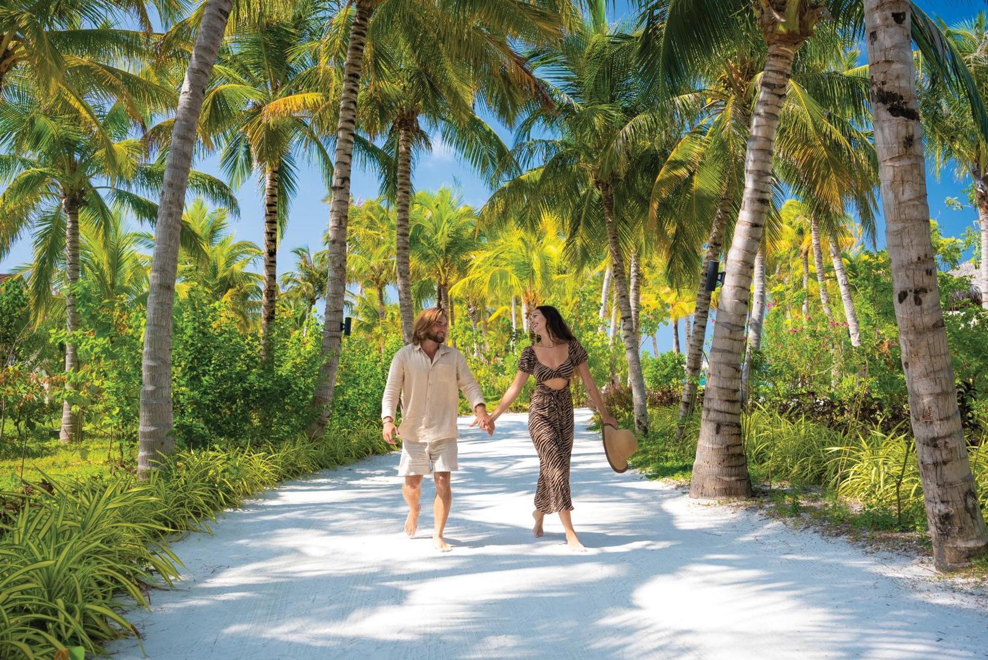 Oblu Xperience Ailafushi Hotel Male Exterior foto