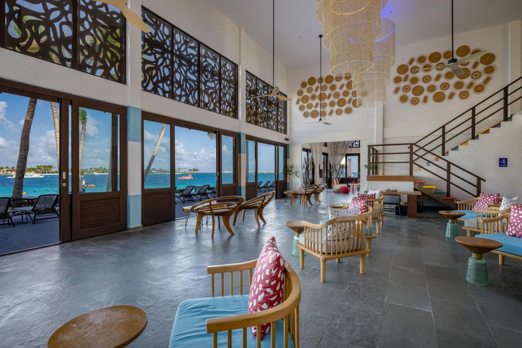 Oblu Xperience Ailafushi Hotel Male Exterior foto
